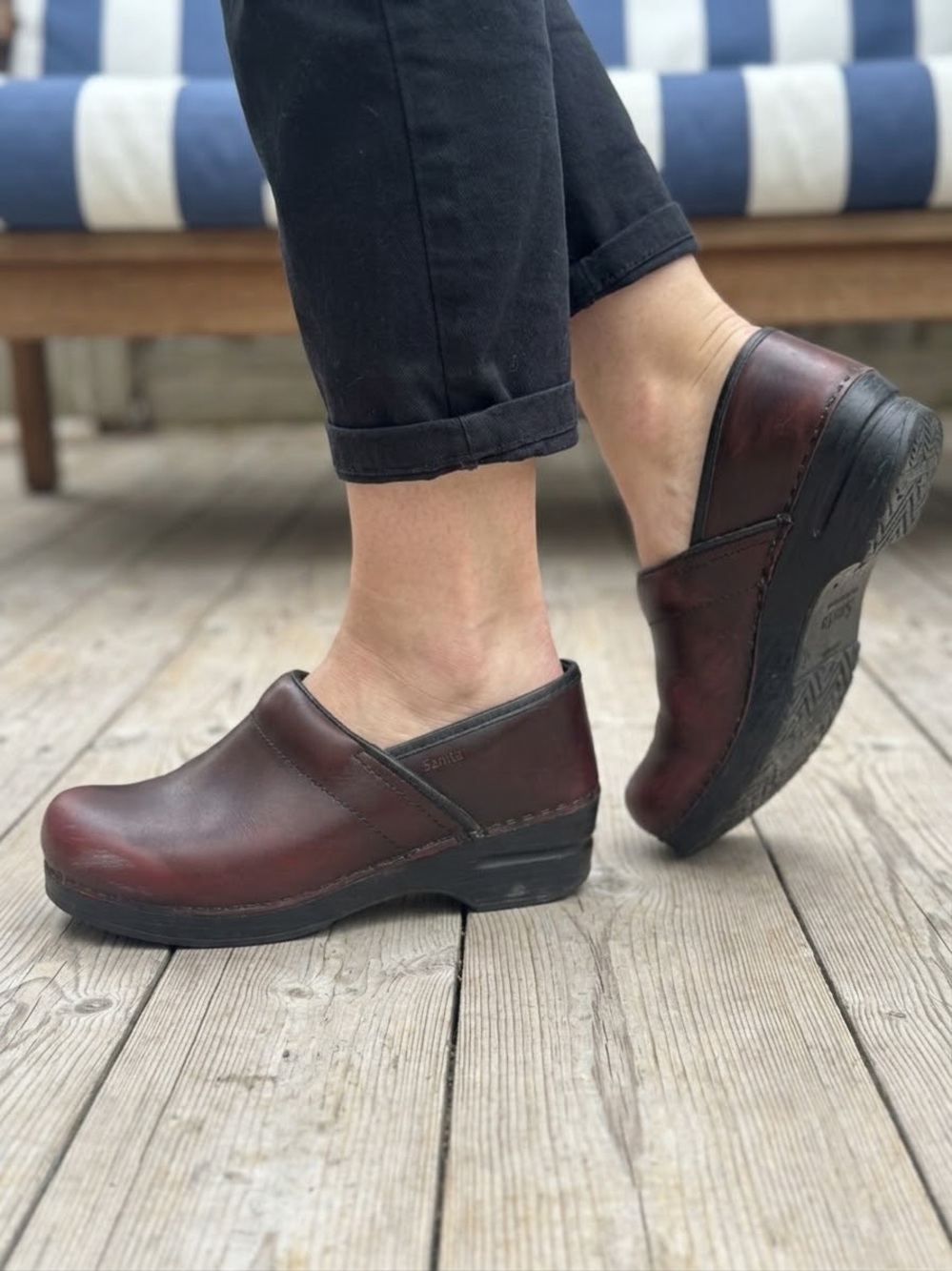Sanita Original Danish Clogs Antique Bordeaux Brown Leather EU 40 US 9